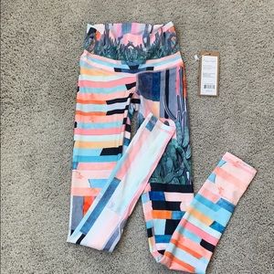 Niyama Sol | CORAL DUNES ENDLESS LEGGING